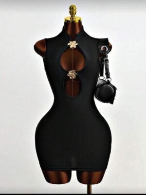 Mistrie Vestido metálico con decoración de flor hueca y espalda descubierta de moda y sexy para mujer Mistrie Vestido metálico con decoración de flor hueca y espalda descubierta de moda y sexy para mujer. Talla: S